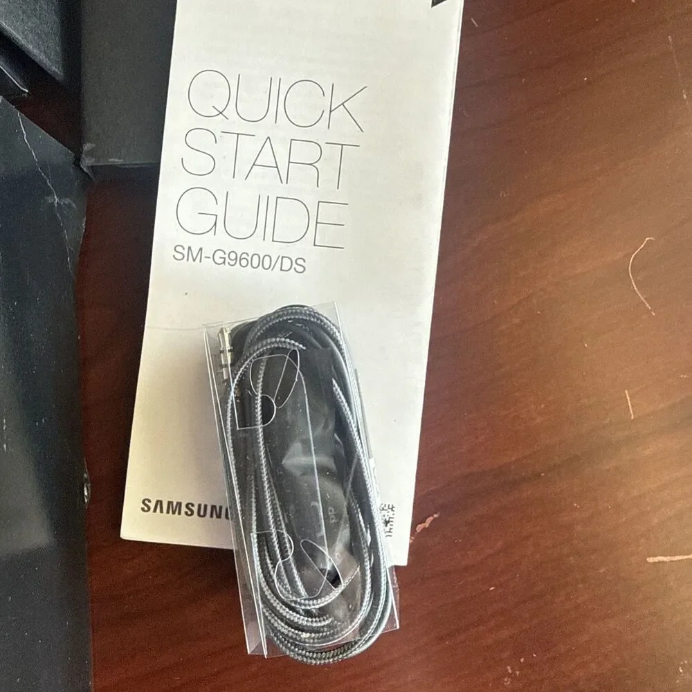 OEM Samsung Galaxy  S9 + plus box  EMPTY with headphones NO PHONE